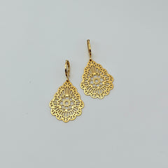 Les Boucles d’Oreilles – Lele