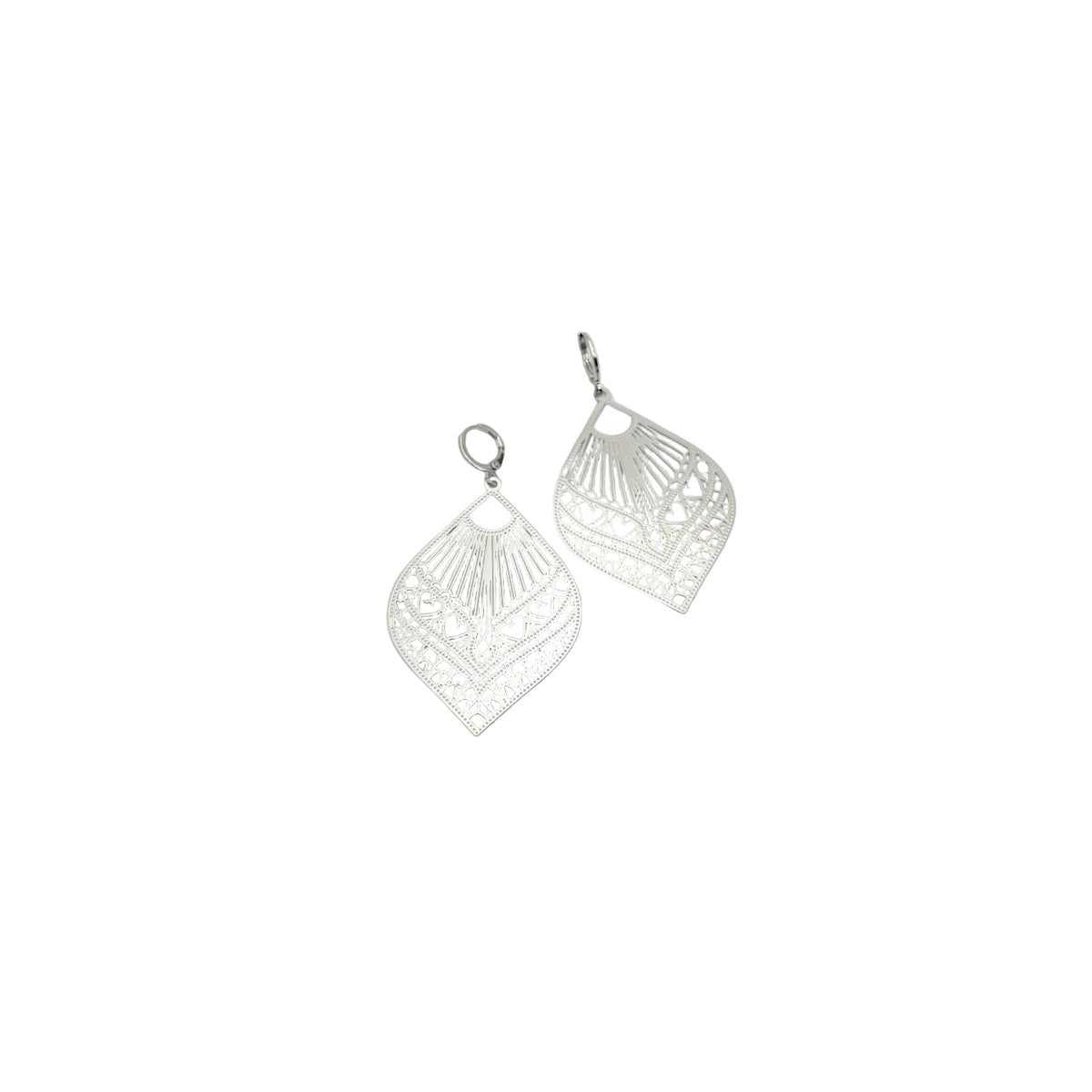 Les Boucles d’oreilles – Nina
