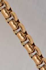 Chaîne box intemporelle